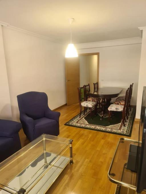 Perforaciones Y Rozas Fernandez Suarez Sl Apartamento León Exterior foto